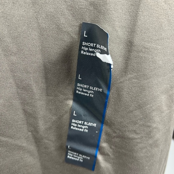 All in Motion Brown Boxy Crop T-Shirt Short Sleeve - Picture 3 of 6